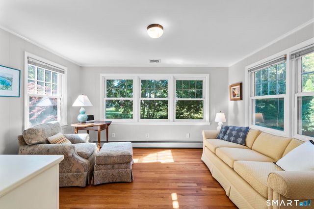 12 Palmer Woods Circle, Branford, CT 06405