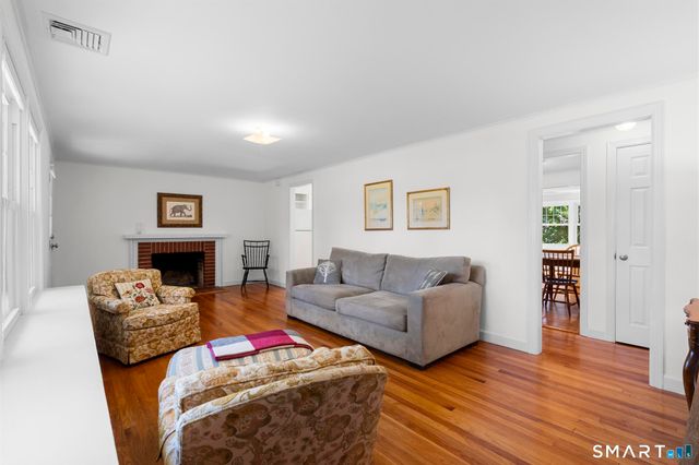 12 Palmer Woods Circle, Branford, CT 06405