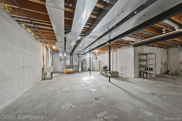 41714 Dukesbury Court, Novi, MI 48375