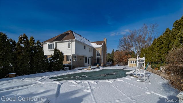 41714 Dukesbury Court, Novi, MI 48375