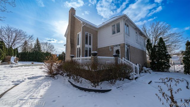 41714 Dukesbury Court, Novi, MI 48375