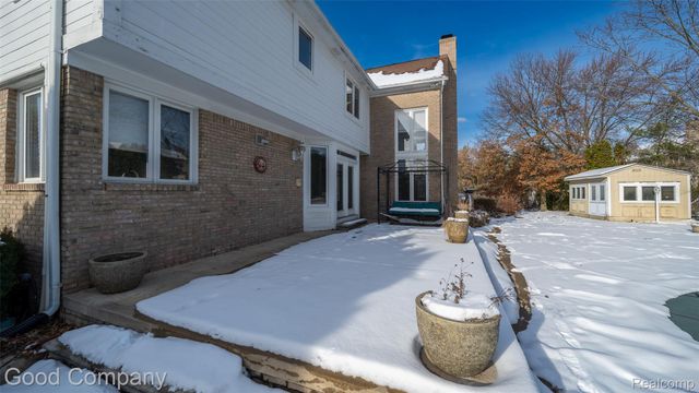41714 Dukesbury Court, Novi, MI 48375