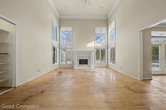 41714 Dukesbury Court, Novi, MI 48375