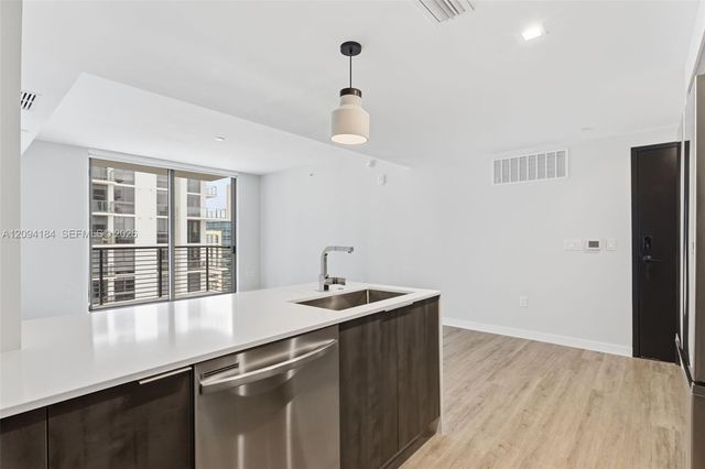 697 N Miami Avenue 1810, Miami, FL 33136