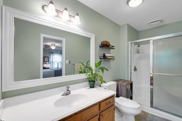 401 Woodland Way, Laurens, SC 29360