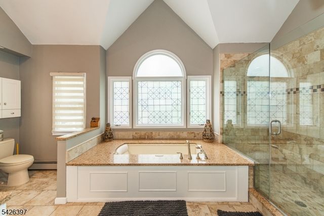 11 Surrey Ln, Sparta Twp., NJ 07871