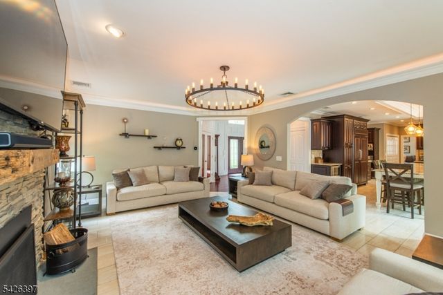 11 Surrey Ln, Sparta Twp., NJ 07871