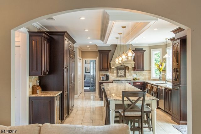 11 Surrey Ln, Sparta Twp., NJ 07871