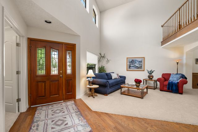 5404 Vista Lejana NE, Albuquerque, NM 87111