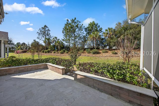 801 Village Green Ln, Okatie, SC 29909