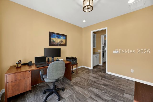 801 Village Green Ln, Okatie, SC 29909