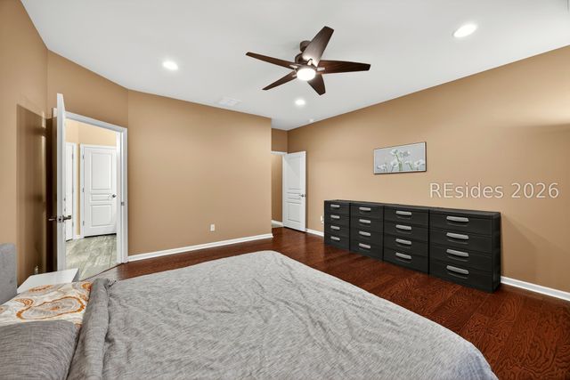 801 Village Green Ln, Okatie, SC 29909