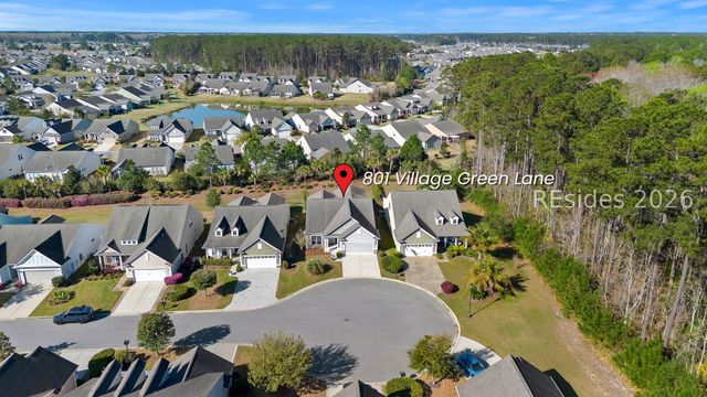 801 Village Green Ln, Okatie, SC 29909