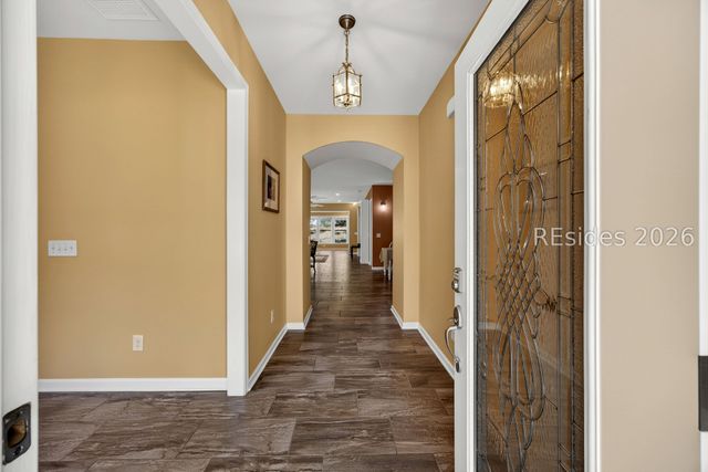 801 Village Green Ln, Okatie, SC 29909