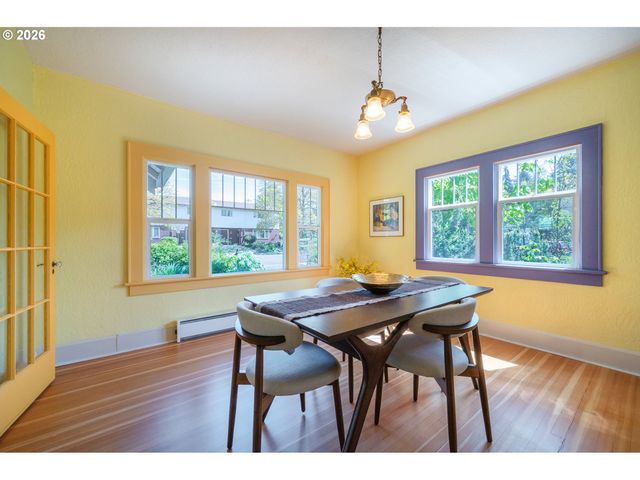 2718 MADISON St, Eugene, OR 97405