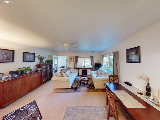 99270 WINCHUCK RIVER Rd, Brookings, OR 97415