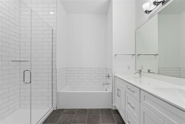 1 1st Street 407, Oakmont, PA 15139