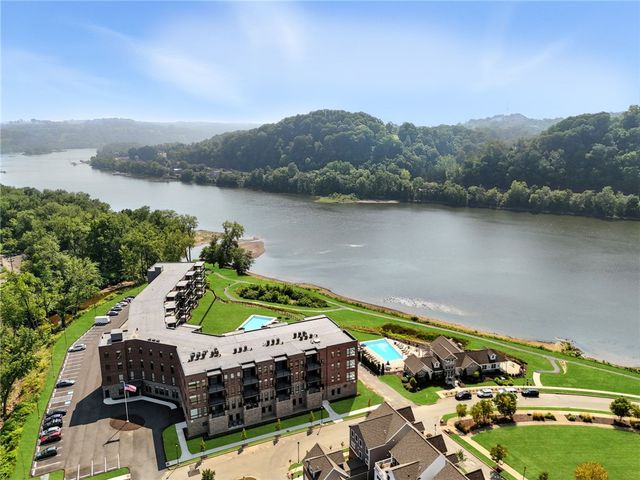 1 1st Street 407, Oakmont, PA 15139