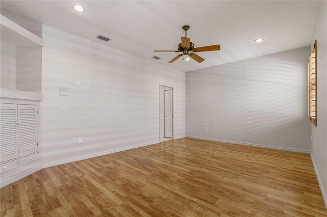 1160 LINDENWOOD DRIVE, Tarpon Springs, FL 34688