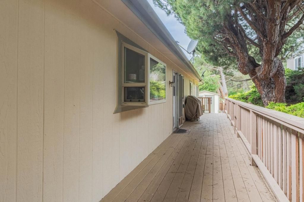 Image 16 of property listing at 17633 Pond Derosa, Salinas, CA 93907