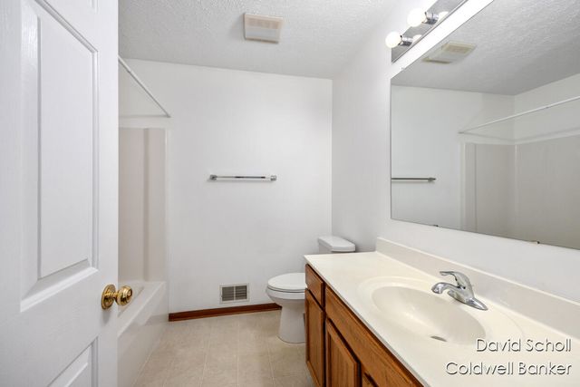 3058 Windcrest Way, Grand Rapids, MI 49525