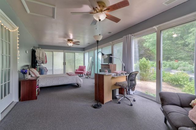 263 S Pyracantha Circle, Santa Claus, IN 47579