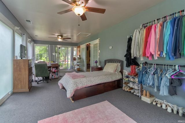 263 S Pyracantha Circle, Santa Claus, IN 47579