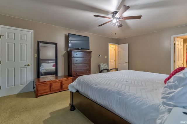 263 S Pyracantha Circle, Santa Claus, IN 47579