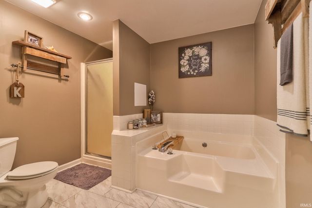 263 S Pyracantha Circle, Santa Claus, IN 47579