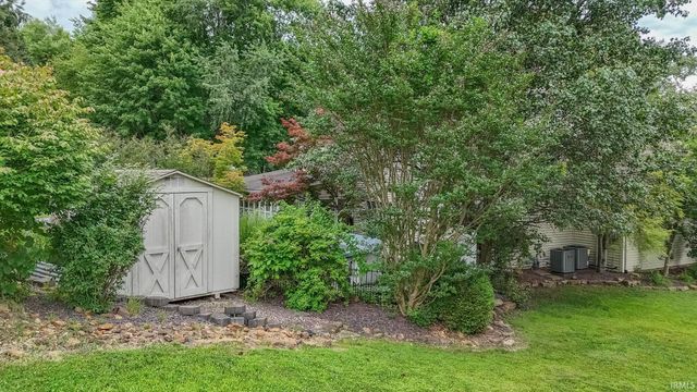 263 S Pyracantha Circle, Santa Claus, IN 47579