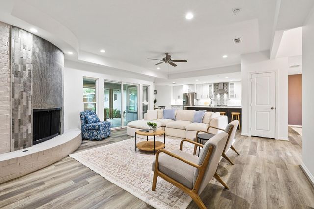7668 La Cosa Drive, Dallas, TX 75248