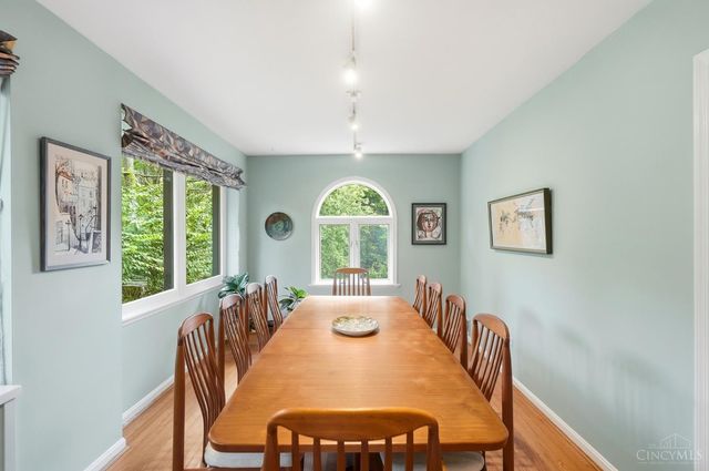 1346 Park Ridge Place, Cincinnati, OH 45208