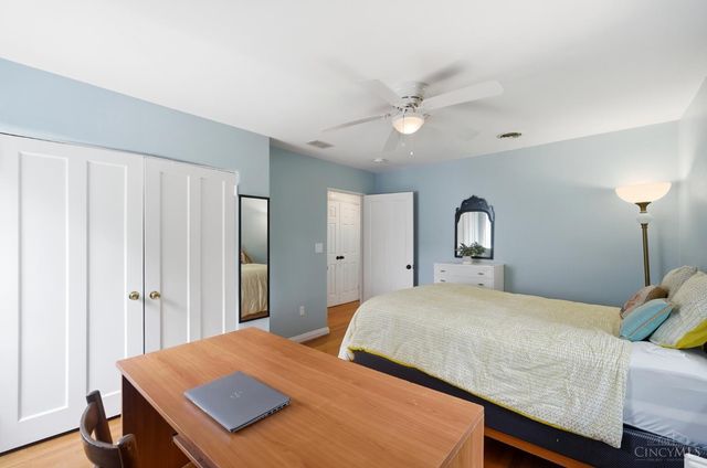 1346 Park Ridge Place, Cincinnati, OH 45208