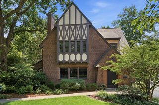 1346 Park Ridge Place, Cincinnati, OH 45208