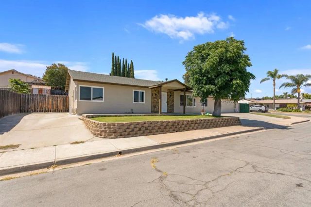 8644 Avenida Marco, El Cajon, CA 92021