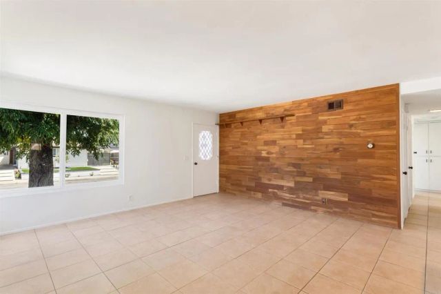 8644 Avenida Marco, El Cajon, CA 92021