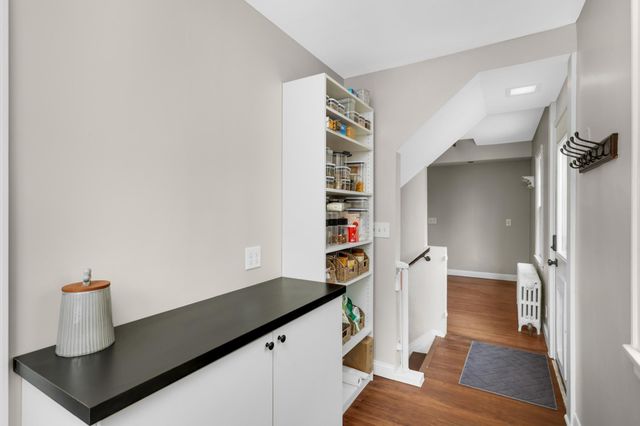 5615 12th Avenue S, Minneapolis, MN 55417