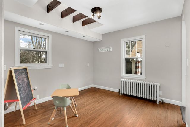 5615 12th Avenue S, Minneapolis, MN 55417