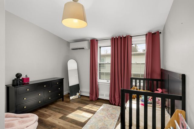 5615 12th Avenue S, Minneapolis, MN 55417