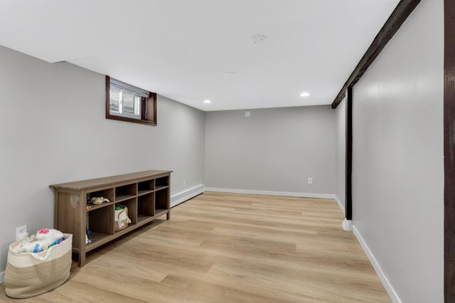 5615 12th Avenue S, Minneapolis, MN 55417