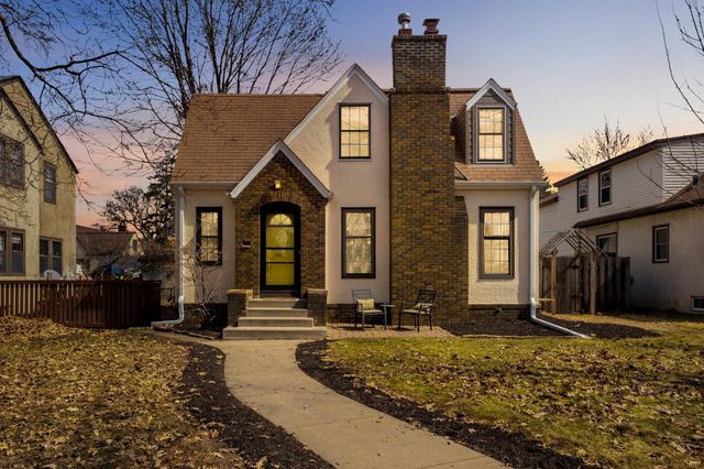 5615 12th Avenue S, Minneapolis, MN 55417