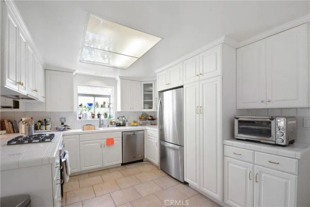 1303 W Greenhaven, San Dimas, CA 91773