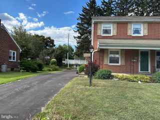 37 SPRING GARDEN ST, Elizabethtown, PA 17022