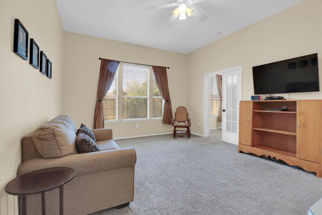 304 Sparrow Hawk, Mckinney, TX 75072