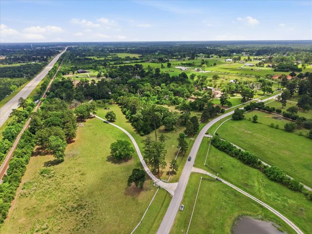 430 Ruel Road, Magnolia, TX 77355