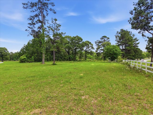 430 Ruel Road, Magnolia, TX 77355