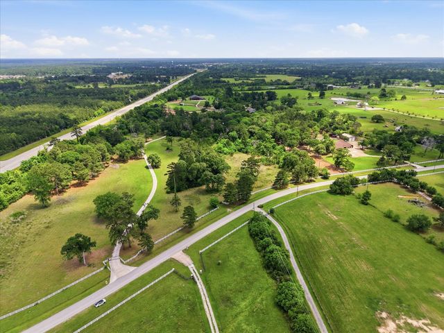 430 Ruel Road, Magnolia, TX 77355