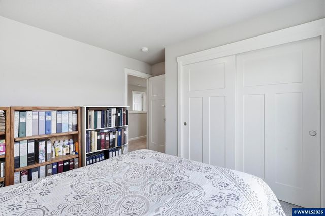 1301 Sunflower St, Woodburn, OR 97071