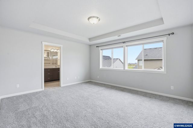 1301 Sunflower St, Woodburn, OR 97071