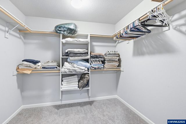 1301 Sunflower St, Woodburn, OR 97071